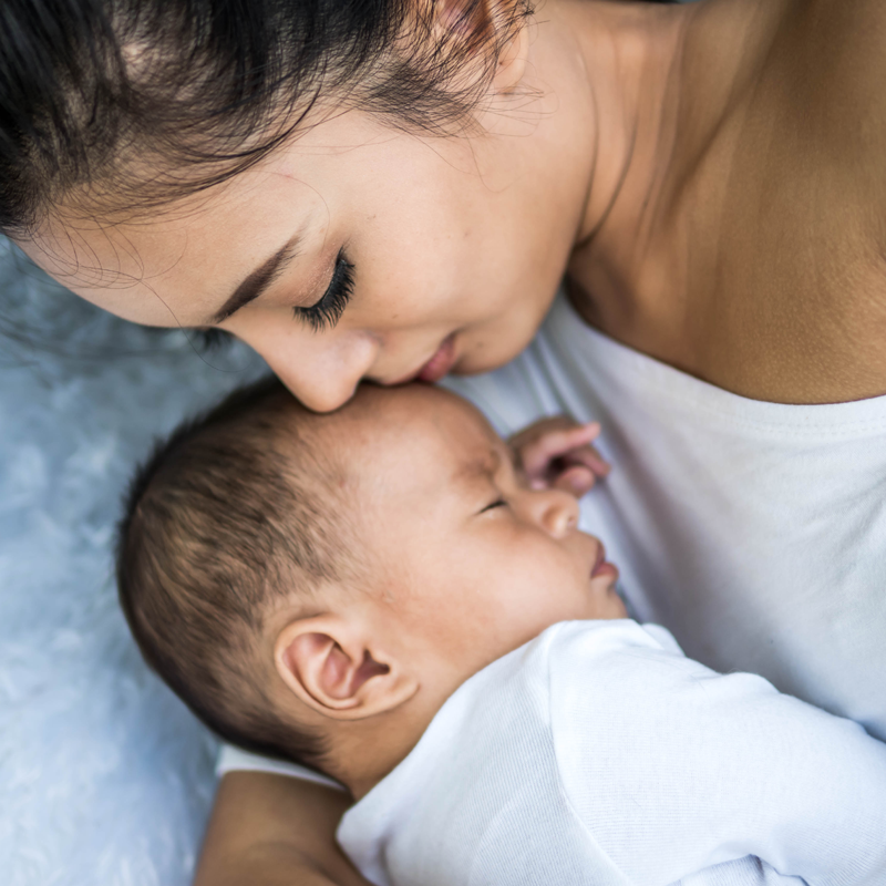 Top 5 Natural Solutions For New Baby Challenges - Kiwiherb